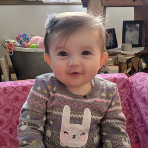 Meet your Posher, Laurie